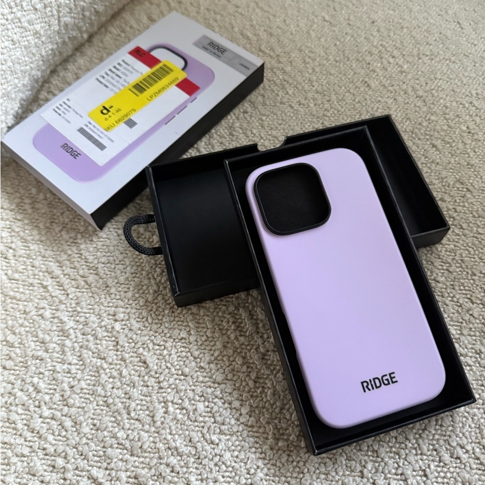 Ridge Lavender iPhone 16 pro Case